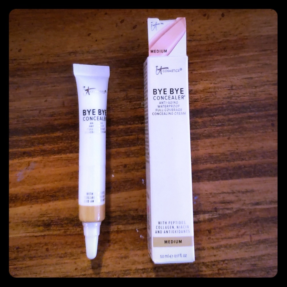 Bye bye concealer from It Cosmetics